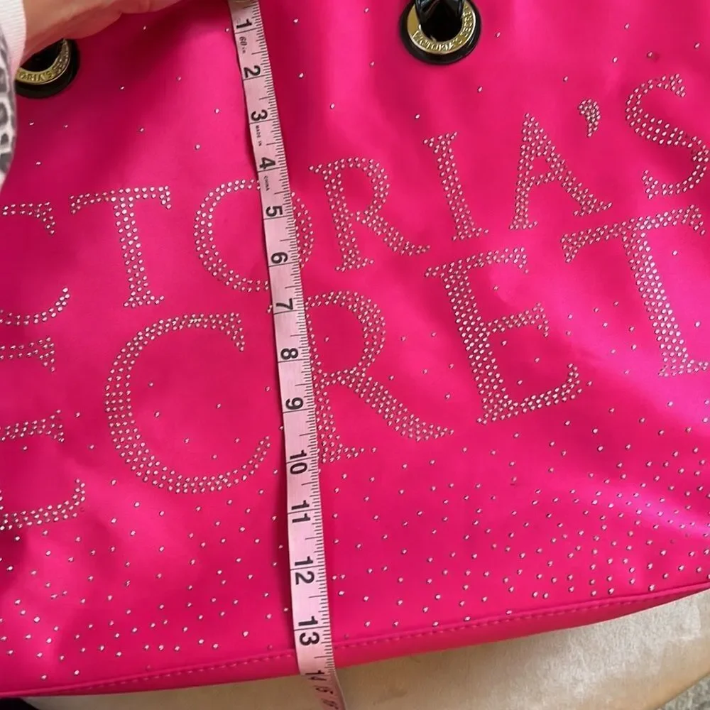 Victoria’s Secret EUC #barbiecore Pink Satin Tote Weekender Beach Bag EUC
